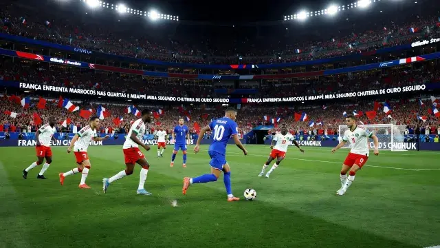 França enfrenta Marrocos nas quartas e Mbappé mira segundo chuteira de ouro seguido